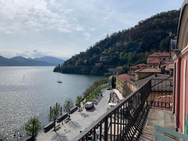Apartament Mansarda Amore Cannobio Zewnętrze zdjęcie